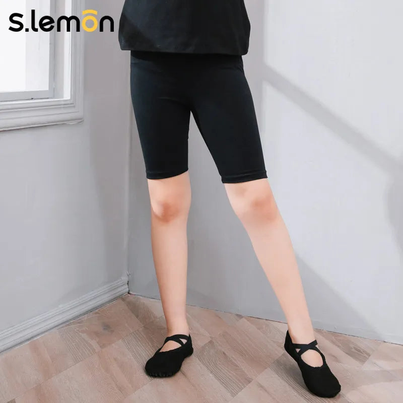Girls' Black Cotton Capri Dance Leggings – Summer 5/8 Length Ballet & Gymnastics Tights, Slim-Fit for Dance Class & Recital